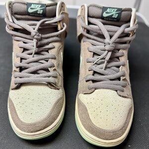 Size 11 - VNDS Nike Dunk Pro SB High Soft Grey/Mint- *2012- (305050-030)